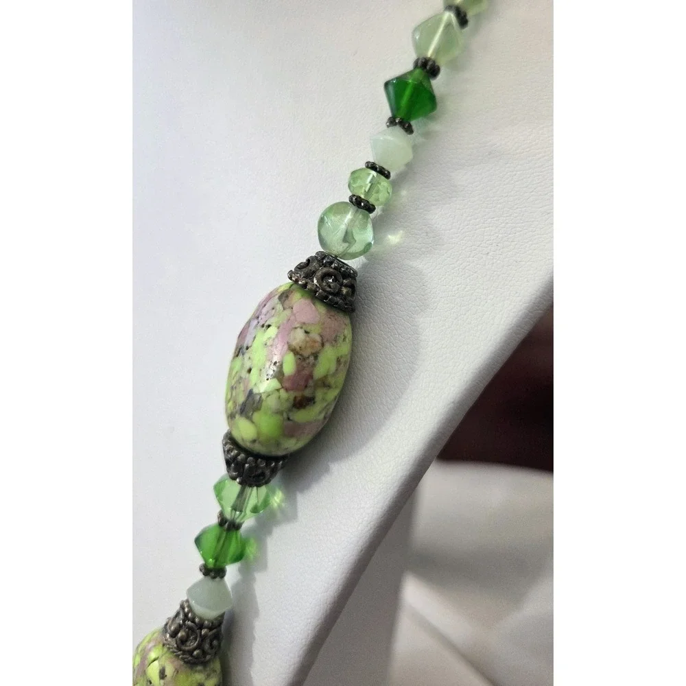Vtg Natural Lime Turquoise Beads Beaded Necklace Crystals‎ Cap Accents Spacers